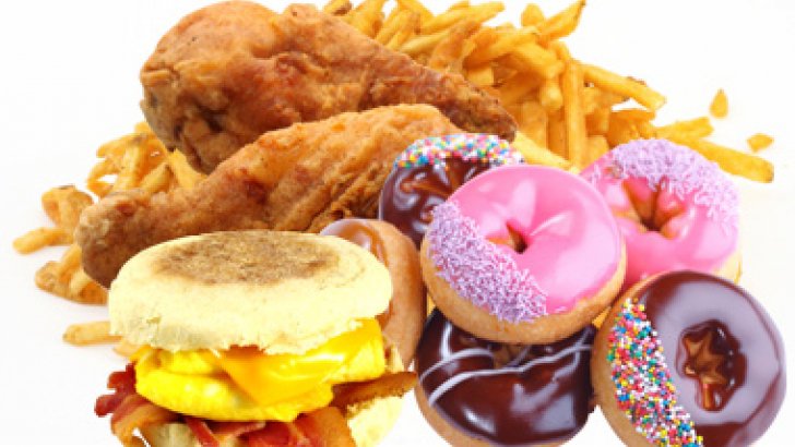 Fare_Bio's tweet image. Umore e cibo: perché lo junk food non fa bene al cervello farebio.it/alimentazione/…  #junkfood #alimentazione #saluteebenessere