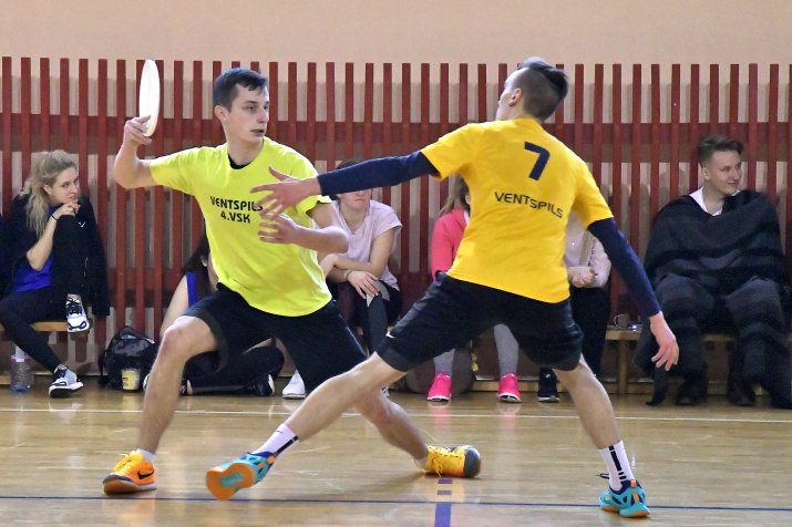 frisbee_LV's tweet photo. Ventspils Tehnikums un Ventspils 4. vidusskola triumfē Latvijas Jaunatnes frisbija čempionātā
https://t.co/B6OxY6tB8q https://t.co/7cLKWAyyeW