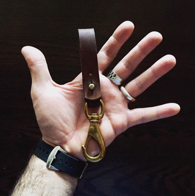 Billileather's tweet photo. #billileather #Keychain 🗝🔑 #motorcycle #caferacer #milano #vintage #handmade #leathergadget https://t.co/BvrgizwIZU