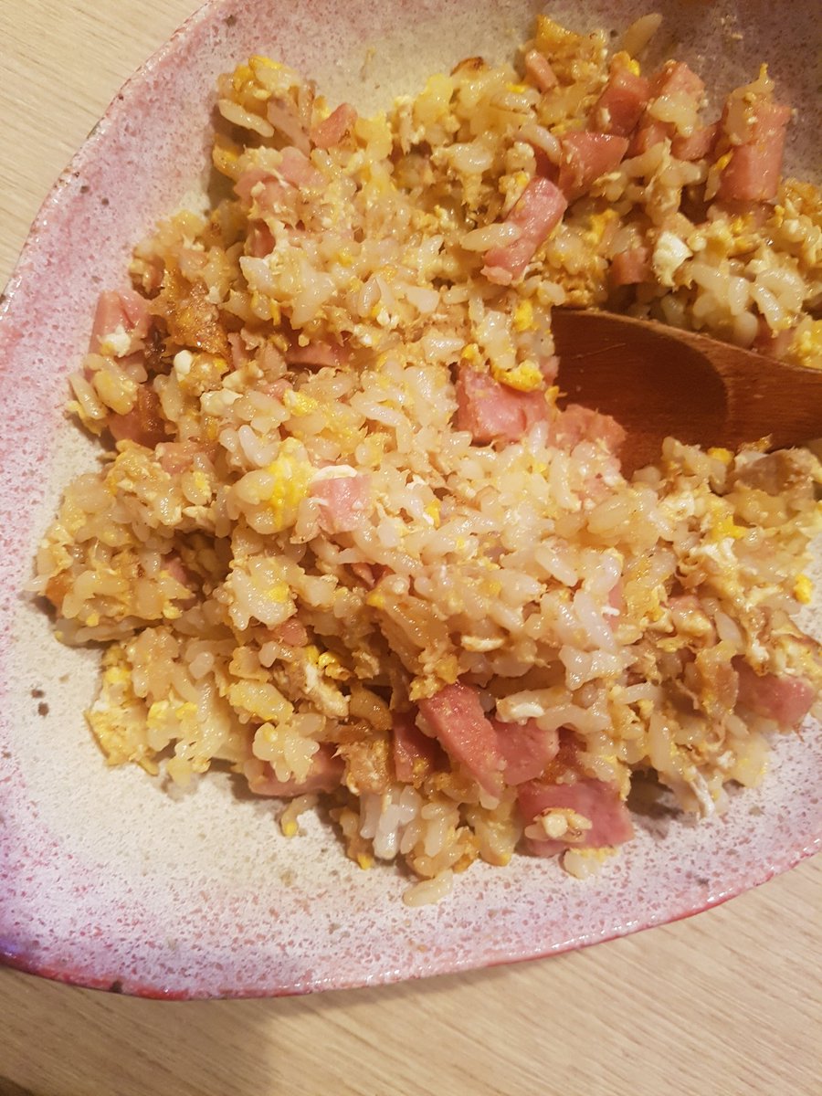 Mybabygunwoo's tweet photo. 맛있어 계란간장밥 https://t.co/UkbRz4jc3g