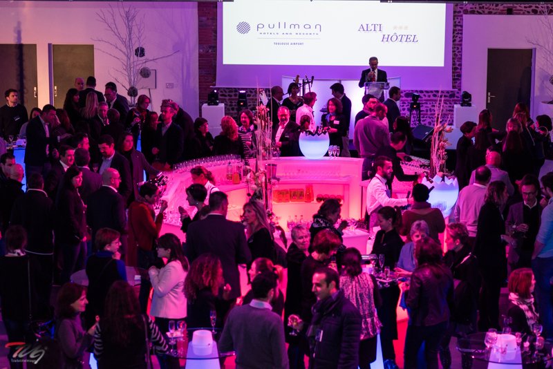 sop_events's tweet photo. Retrouvez l'intégralité des photos de la soirée SudOuestPassion et CTA Events sur nos pages Facebook. #soireemastolosa #ctafterwork #soparty https://t.co/K659SbOxsH