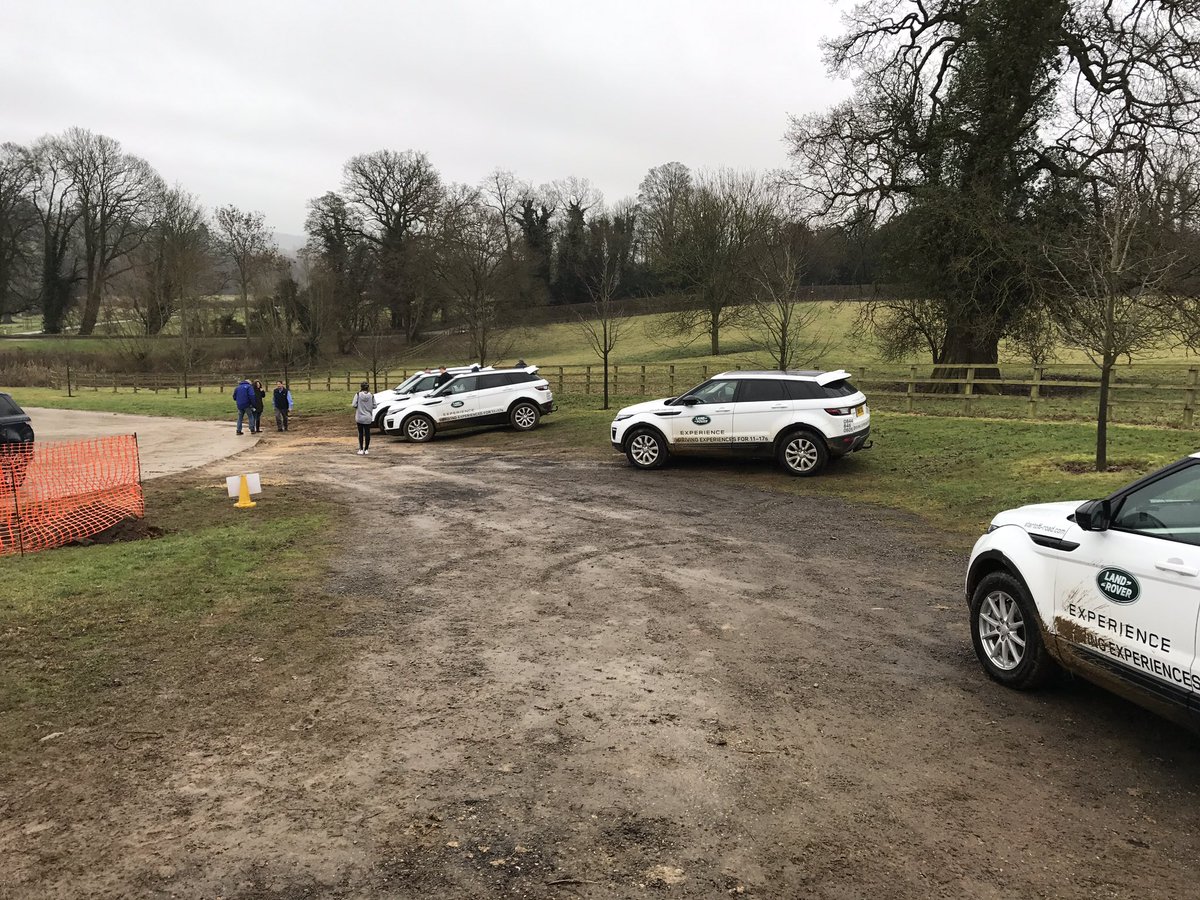 d_hemming's tweet photo. Fab Sunday spent with my lads first driving lesson @LandRover_UK @StartOffRoad driving #Defenders. The only problem is I didn't get a go!! https://t.co/yaIPyXQMS8