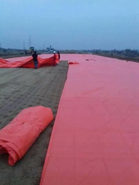 developingpak's tweet photo. #CPEC China #Pakistan Economic Corridor
#Hazara #Motorway E-35 is covered with sheets to protect against rain. (Package-II Havelian-#Thakot) https://t.co/NyMKFkSK3b