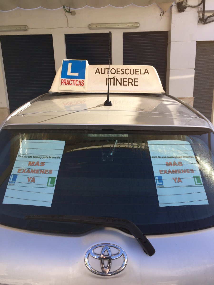 aeitinere's tweet photo. Exigimos exámenes y un calendario fijo trimestral. Si no, no hay forma de que las #AutoescuelasSevilla puedan organizarse. #MasExamenesDGT https://t.co/UuKgNp28Qw