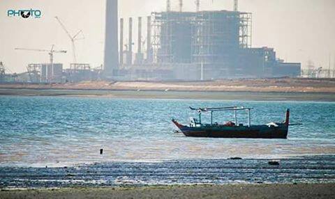 developingpak's tweet photo. Pakistan Port #Qasim Coal Power Plant #Karachi Under Construction
#CPEC China #Pakistan Economic Corrido https://t.co/Dmr9LTs3vc