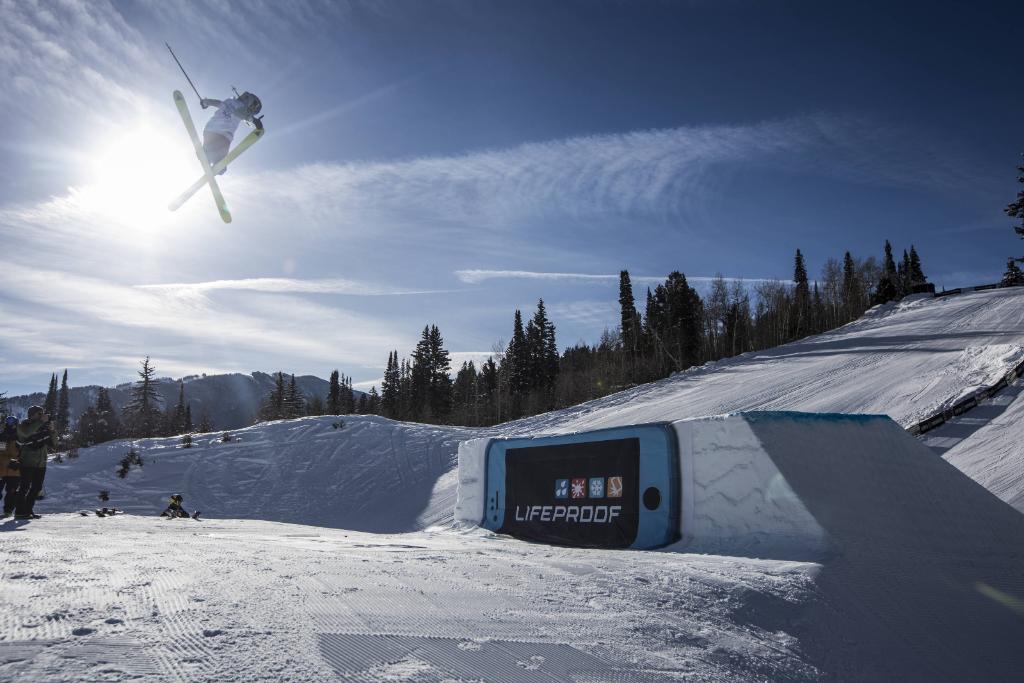 RBContentPool's tweet photo. Winter #XGames wins for #KellySildaru @MarcusKleveland &amp; #DanielBodin on super Sunday > story for press https://t.co/3wKA4LZhl6 @XGames https://t.co/0D7s3vDW7d