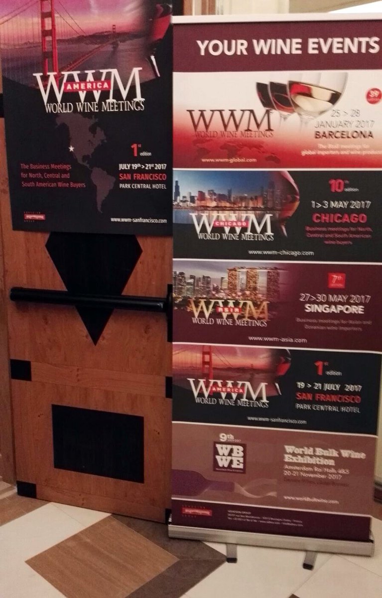 AkarregiTxiki's tweet photo. La pasada semana estuvimos en la Feria #WWM en Barcelona con nuestros dos txakolis: #AkarregiTxiki y #Lasalde. #DOGetariakoTxakolina https://t.co/kCan6wOfEo