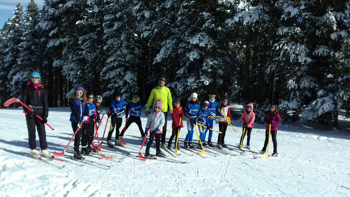 Bon cap de setmana multi-activitat! Tuixent-la vansa, Puigcerdà fons, Microbis i Belagua! 
Non-stop the party!
#cena