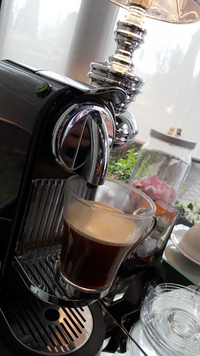 VictorHairStyl's tweet photo. ¡Buenos días! #coffetime #coffeme #victorhairstylists https://t.co/dNhhYIO1pa