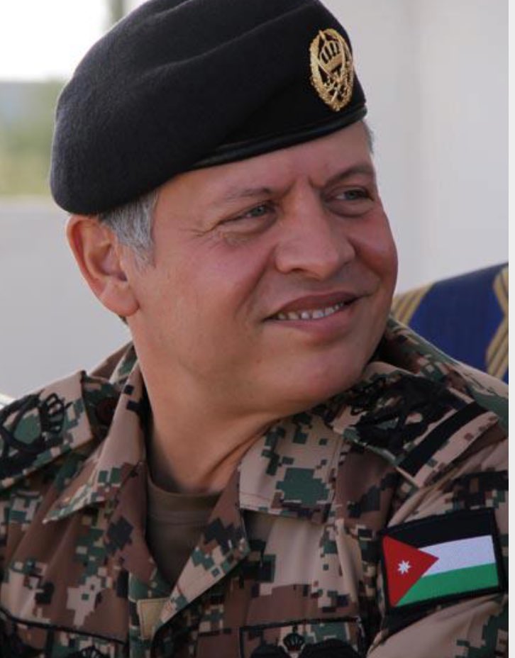 OlaAlfares's tweet photo. ونبقى أردنيو الانتماء هاشميو الولاء #بنحبك_سيدي ❤️ وكل عام وانت قائدنا ❤️ 

#الأردن https://t.co/6F05OHk3b2