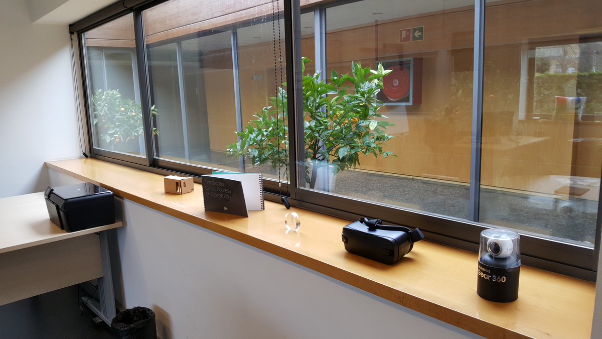 BPMSocialMedia's tweet image. Estrenamos oficina en Gijón!
Podéis encontrarnos en la oficina nº7 del edificio @GijonImpulsa en el Parque Científico Tecnológico