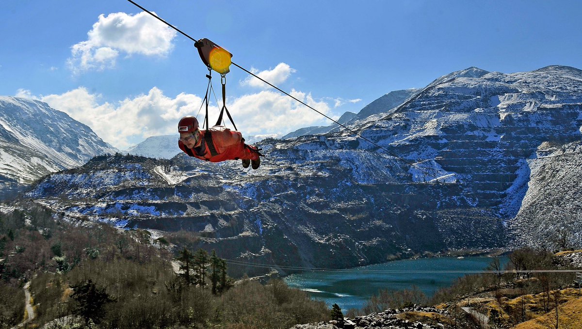 smileyjolys's tweet photo. @Joe_Sugg come do the zip line and bounce below in North Wales! https://t.co/Oe1cRoGWuv