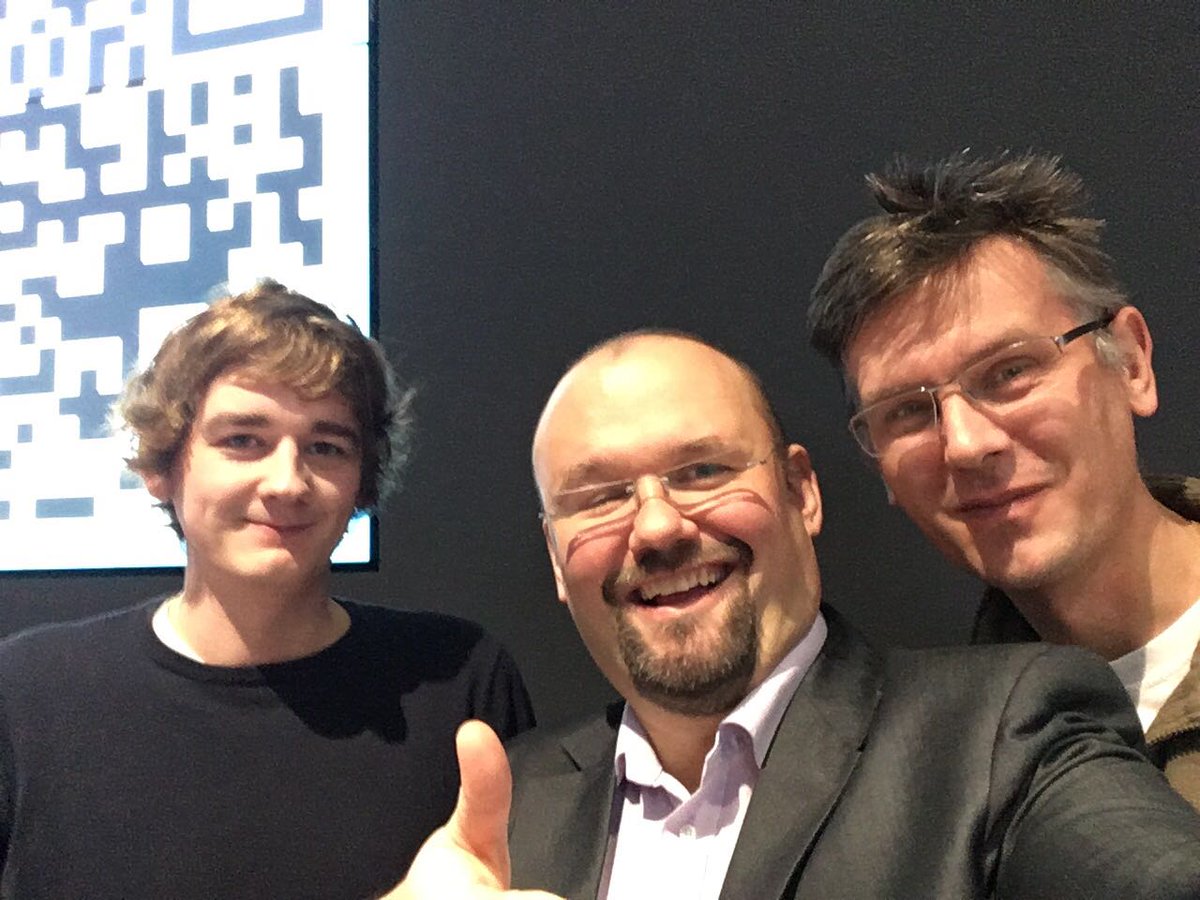 pavelbanar's tweet image. Dell a SDS  @hyperconcz @OndrejAtDellEMC @tomaskalabis