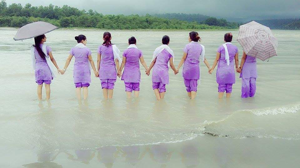 apsara_bista's tweet photo. Bond of friendship #nonbreakable
Friends forever https://t.co/eDeh5YqZIE