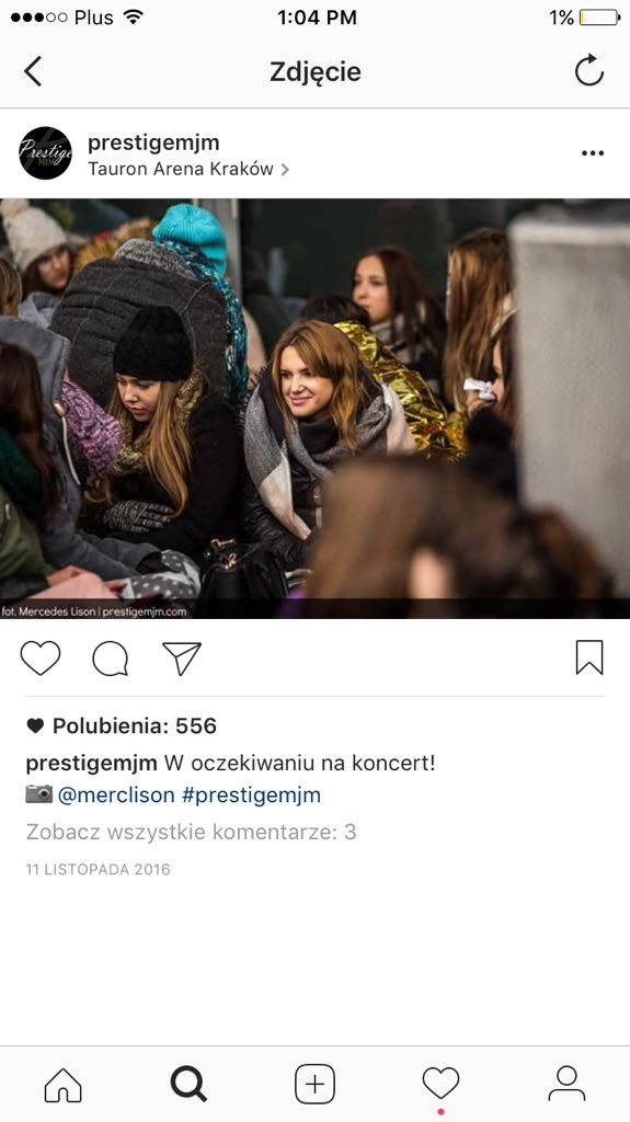 rvinbw's tweet photo. ZALEŻY MI, ŻEBY ZNALEŹĆ DZIEWCZYNY, KTÓRE SIEDZIAŁY Z NAMI NA KOCU PRZED KONCERTEM JUSTINA, NIE ZDĄŻYŁAM WZIĄĆ ICH USERÓW 
PROSZĘ WAS O #RT https://t.co/I4NNWRuMwH
