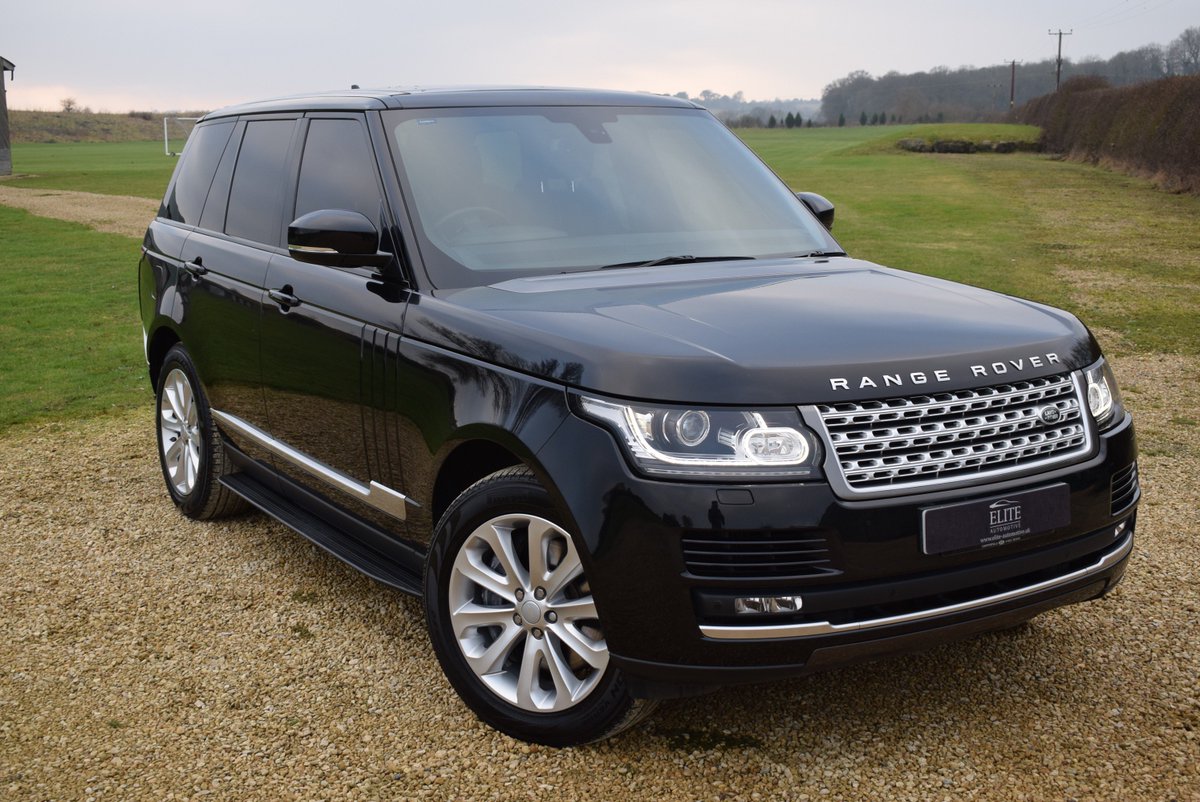 EliteAuto12's tweet image. Available now @ elite-automotive.uk - 2015 (65) Range Rover Vogue SDV8 with 17k miles and FLRSH. #landrover #rangerover #vogue #sdv8