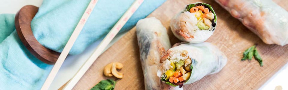 ShellfishRus's tweet image. You can make a little lobster go a long way with these Lobster, Mango &amp;amp; Avocado Spring Rolls... bit.ly/2kiRG06