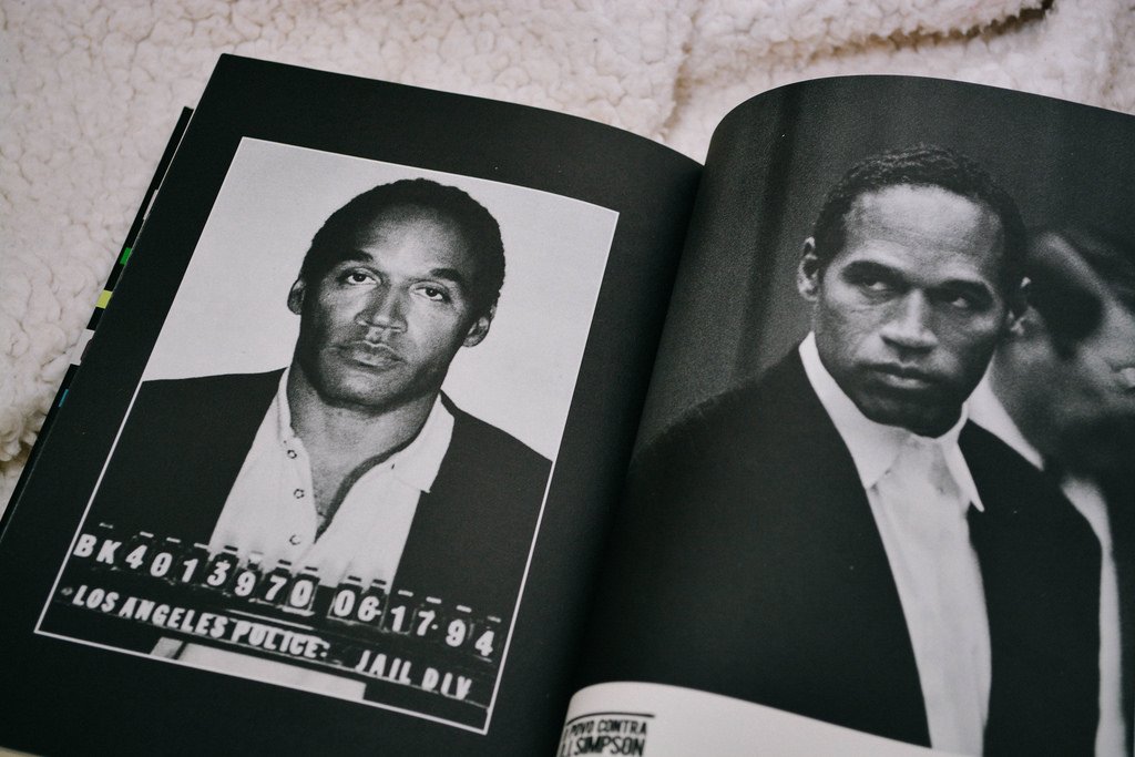 DarkSideBooks's tweet image. Quero ler o livro que originou uma das mais premiadas séries investigativas da televisão sorteia.eu/evn #AmericanCrimeStory