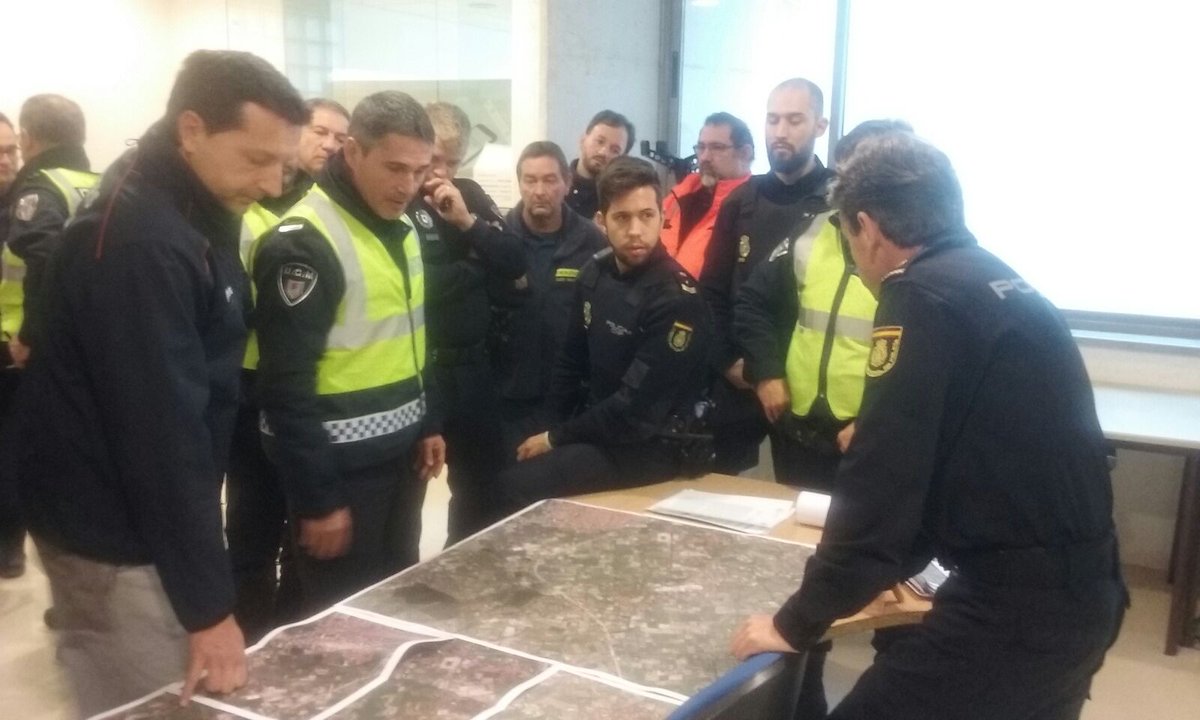 Búsqueda en Manacor de hombre 71 años <a href="/policia/">Policía Nacional</a> , policía local, Guardia Civil, bomberos y proteccion civil