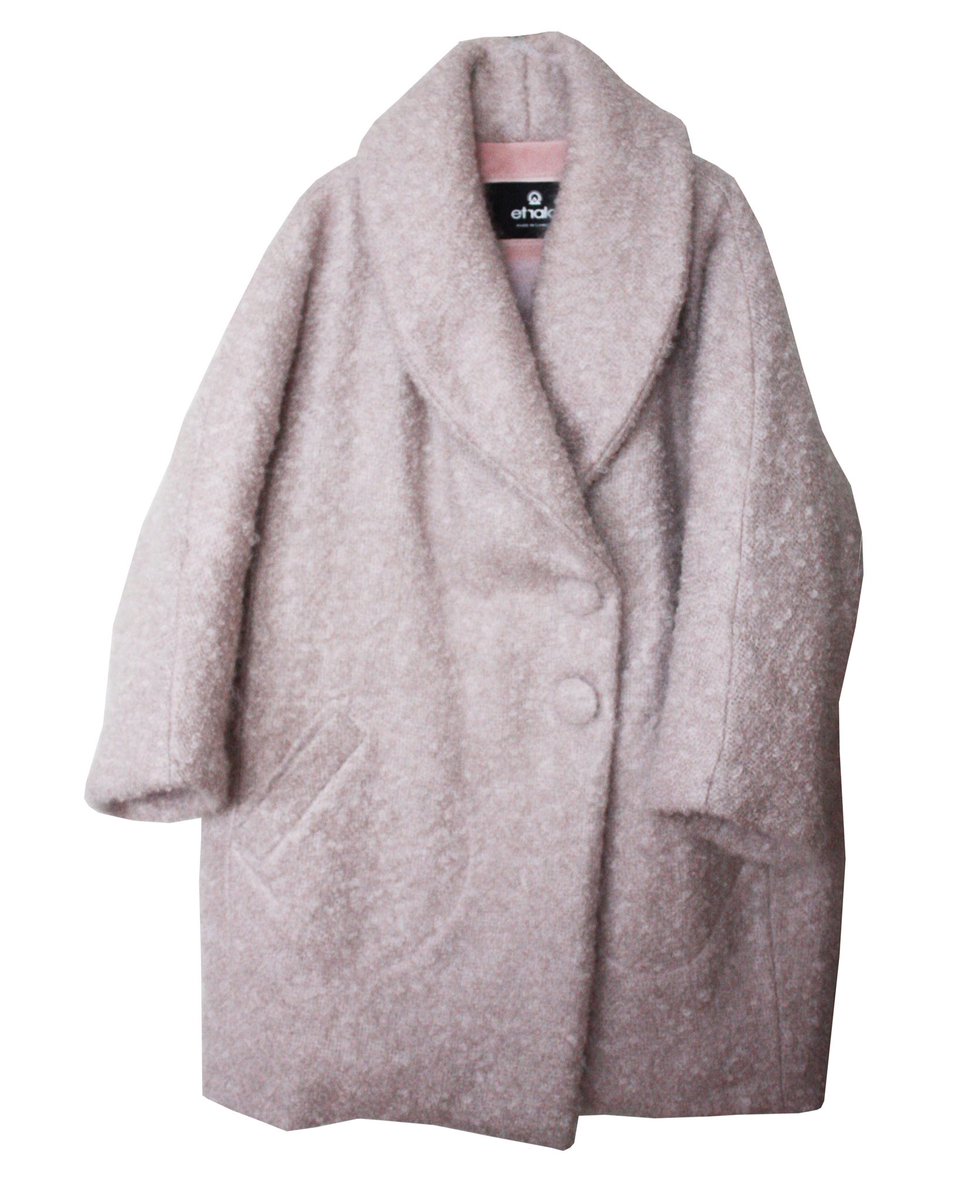 EtralaLondon's tweet photo. Don't you love this too? 💕 new coats up on the website: https://t.co/P3CYEEpTS5 https://t.co/xfMVZt5UXx