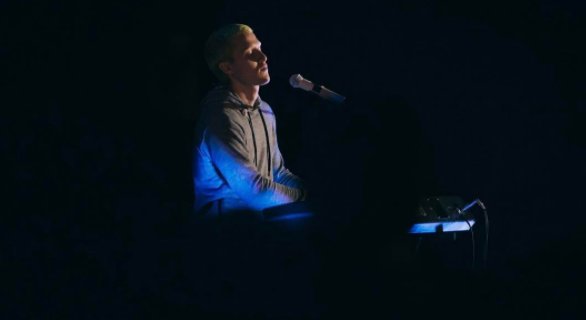 IslandRecords's tweet photo. Listen to @mikeposner's #ITAPII on @Spotify! https://t.co/d8jBogZrd6 https://t.co/yRMHEwLIto