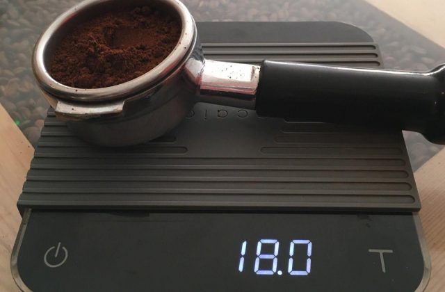 MeltonTradingCo's tweet photo. If you love #espresso and technical mumbo-jumbo, here's a piece on the science behind proper espresso extraction – https://t.co/jKpknrNwyG https://t.co/Bp6W5s1eHp