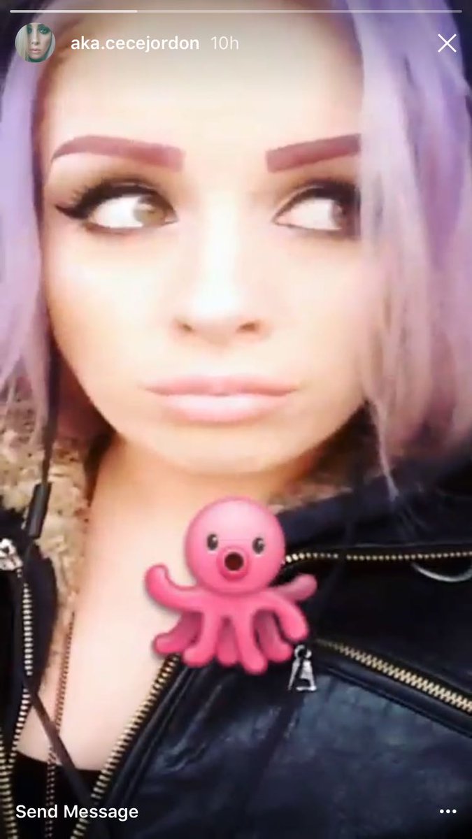 CjordonB's tweet photo. 🐙🐙
@Mon3yJan3 😂 https://t.co/9CGw6IOeix