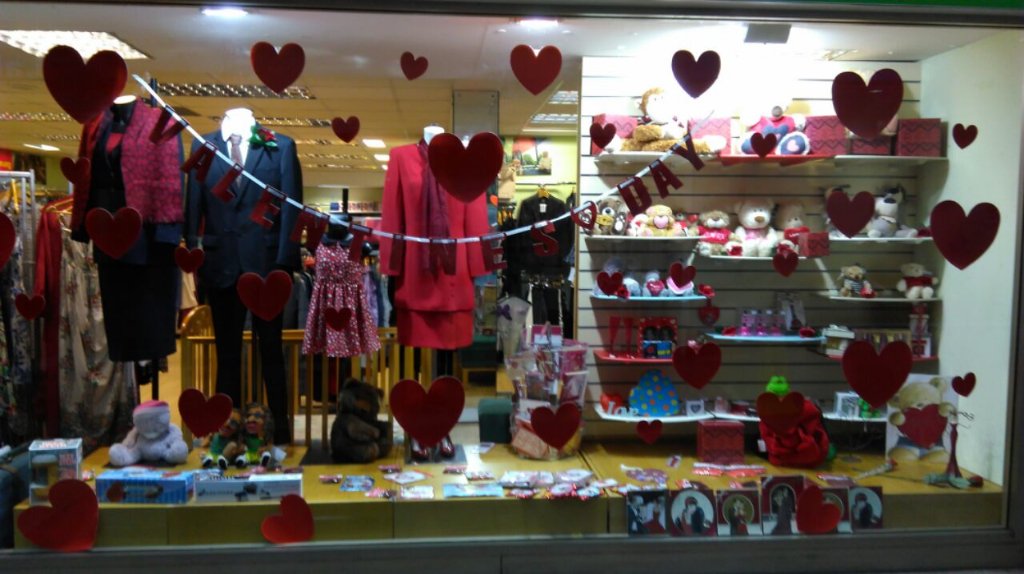 robjohnretail's tweet photo. Looking for that special something for that special someone Check out  our Valentine range @tyhafan store Bridgend. https://t.co/L9KavF8KGf