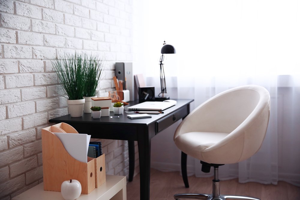 JohnHuntFitch's tweet photo. 5 Home Office Upgrades to Make This Year! Read here --- https://t.co/rt22HZzbCC #KeyRealty #RealEstate https://t.co/yV5E5BUFNP