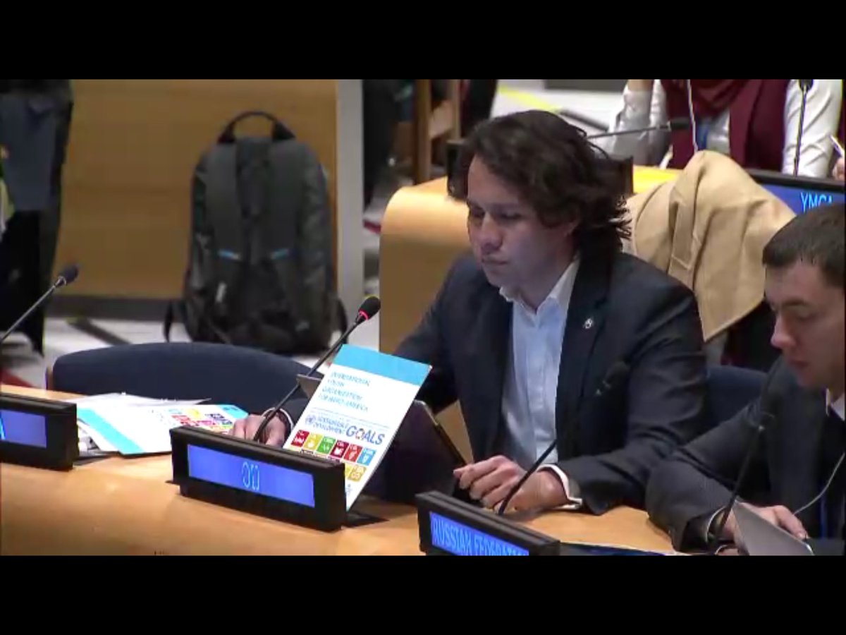 ACT2030MX's tweet photo. Trabajemos juntos para abordar los problemas de las juventudes, construyamos alianzas, no muros
#Youth2030 #ACT2015 
@ONUMX https://t.co/QoHKCQo9Di