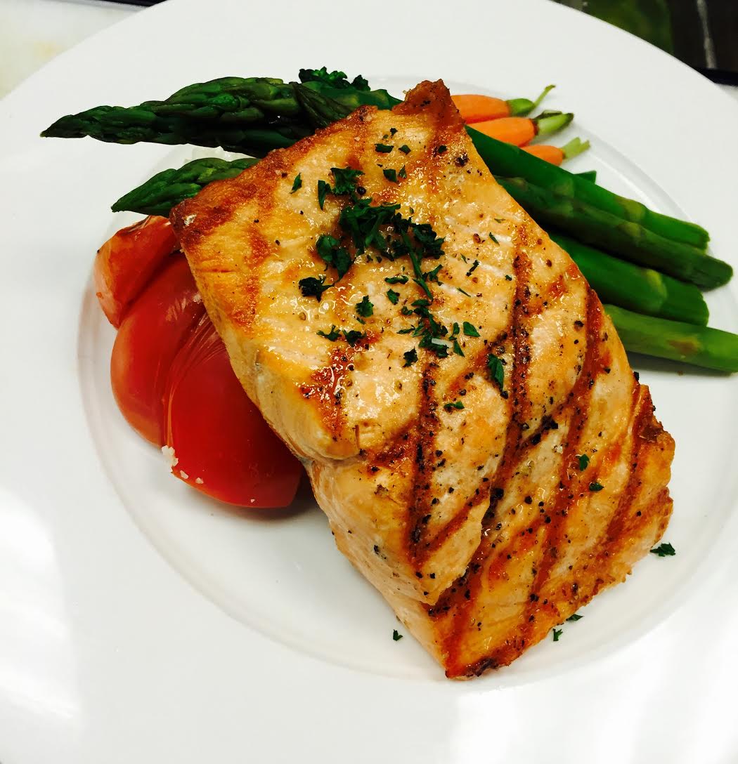 JardinWCS's tweet photo. Believe it or not, Jardin's grilled Atlantic salmon tastes even better than it looks! https://t.co/AB0eGlKrgm