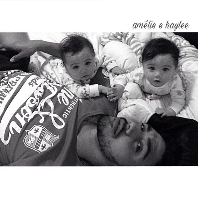 alldanielgdrs's tweet photo. mis princesas 👑 https://t.co/OT4NTfefZI