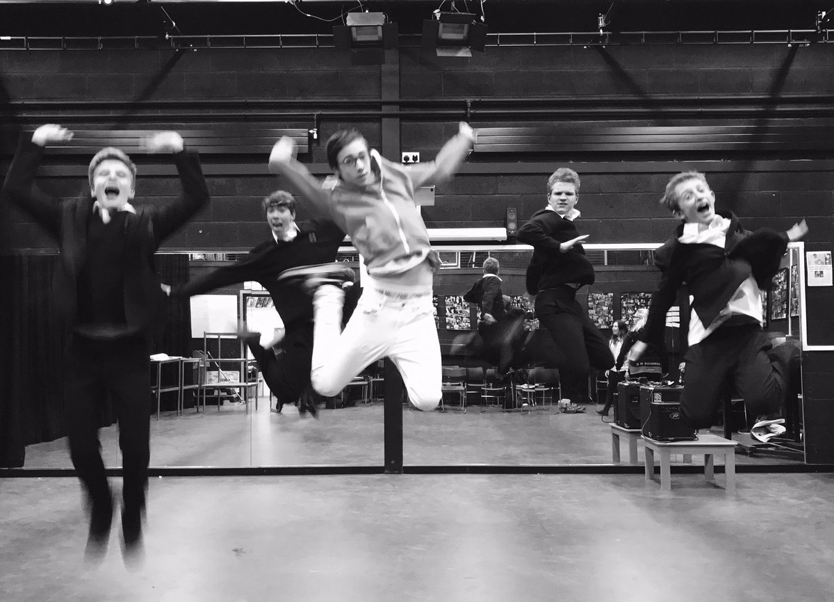 HighdownPArts's tweet photo. We are getting excited! #b280s #rehearsals #march @HighdownSchool π§ https://t.co/lloo4PR5WB