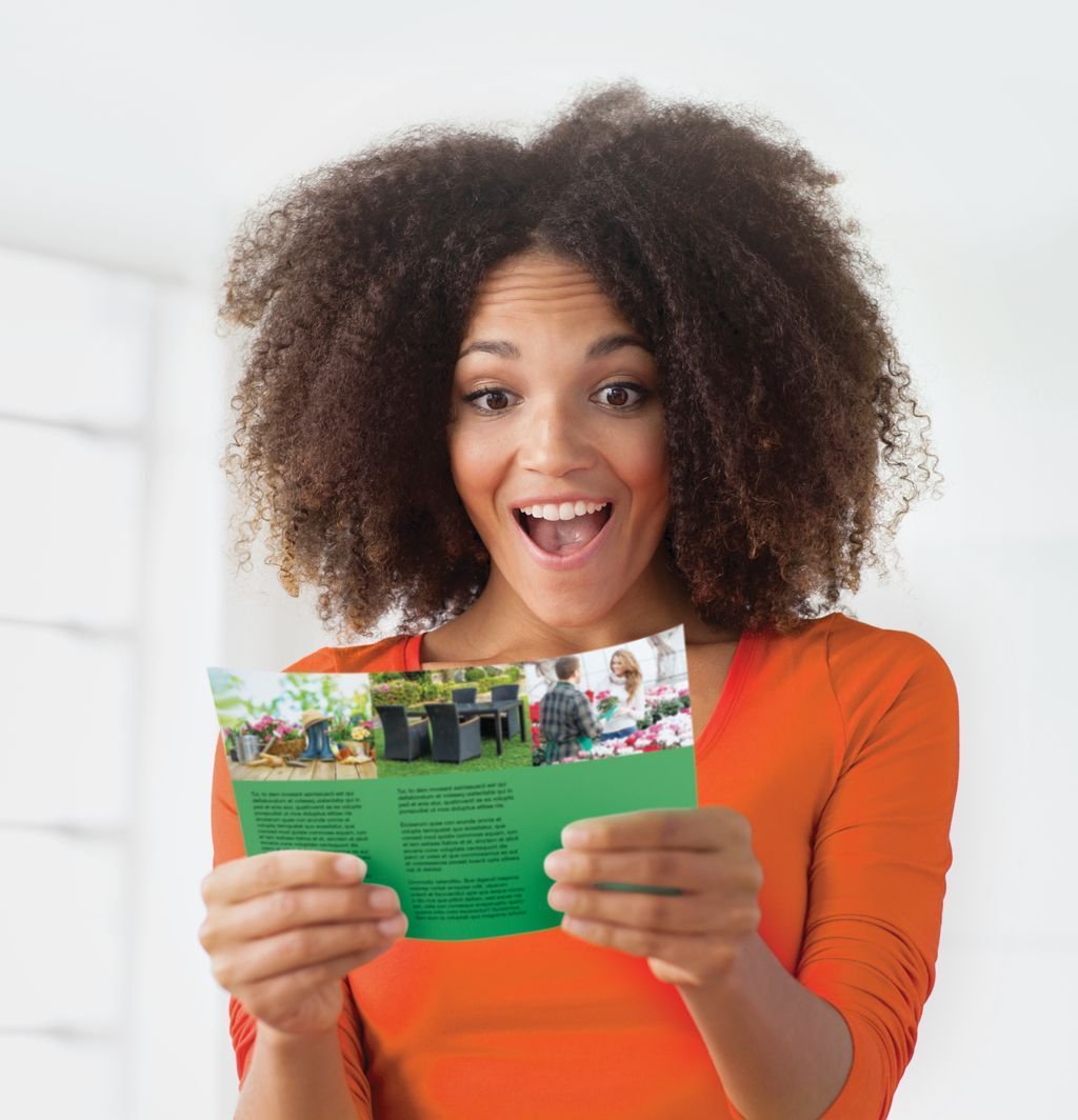 WhistlUKNews's tweet photo. Advertise your business to more people without the hassle and cost of dealing with design agencies, printers and distributors. #Yourdrop https://t.co/C0Tmug0Rud