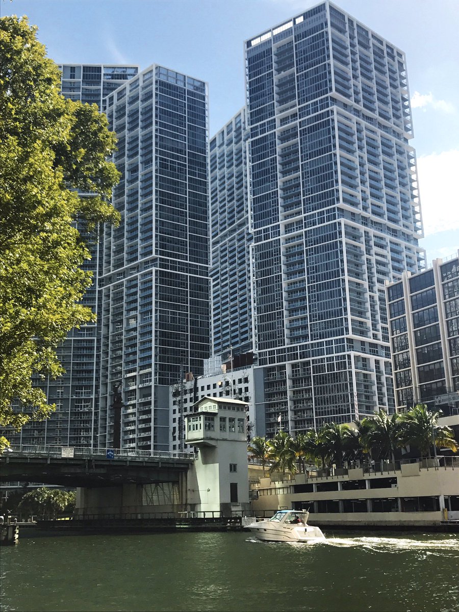 HyattMiami's tweet photo. Join us on the scenic #MiamiRiver...
#HyattRegencyMiami #Miami #Views #MondayMotivation #ItsGoodNotToBeHome #DowntownMiami #ExploreMIA https://t.co/iEtVT0YhNf