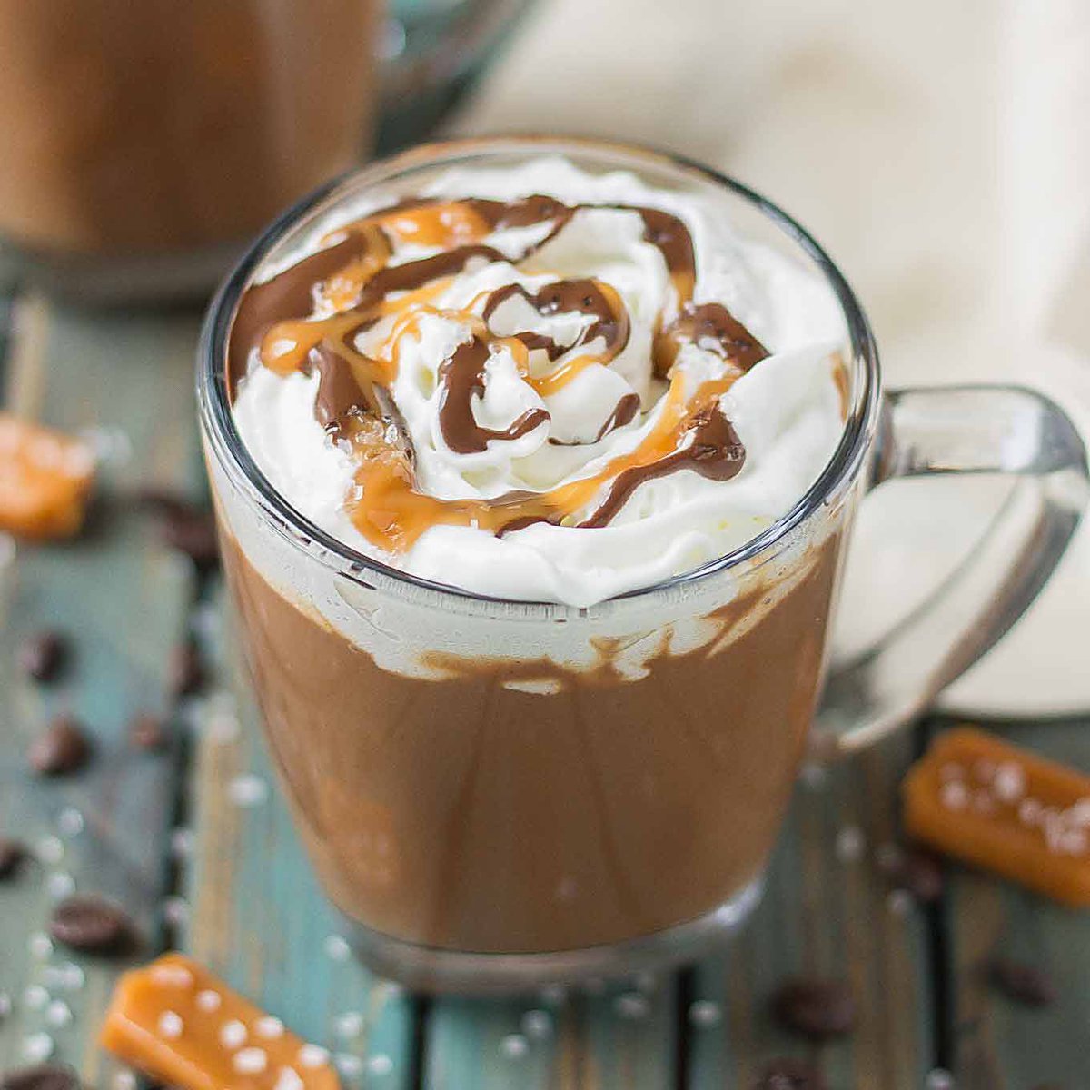 StrawberryKtchn's tweet image. Jump start your Monday with a Sea Salt Caramel Mocha!  Creamy + delicious bit.ly/2kFRQwk #mondaymotivation #MondayMood
