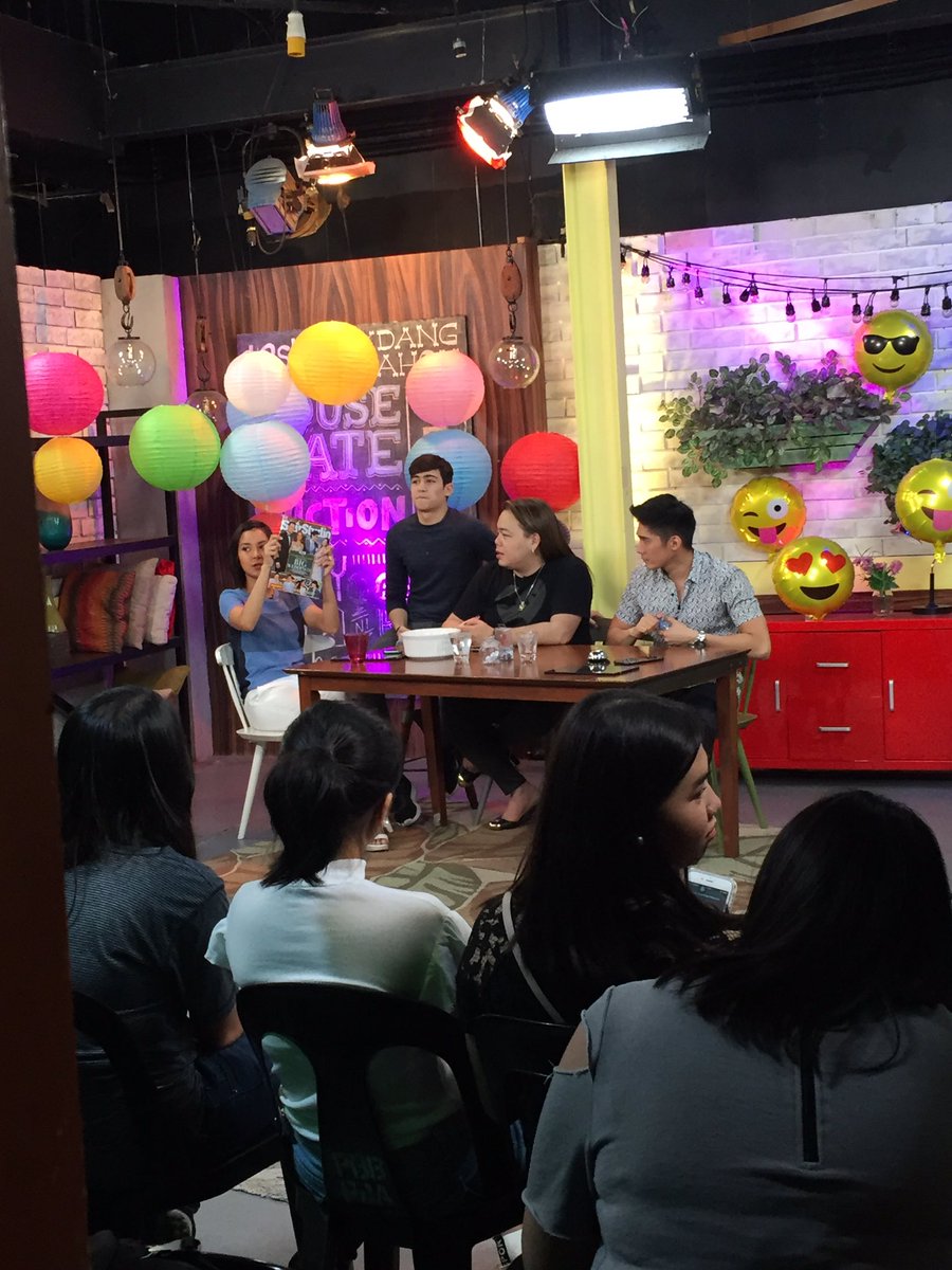 OFCMarcoCGallo's tweet photo. Marco Live in PBB Online kanina.
@itsmeMarcoG
#pbbdreamhouse #pbbonline #pbblive #marcogallo #pbb7 https://t.co/x6gnmaZ7I5