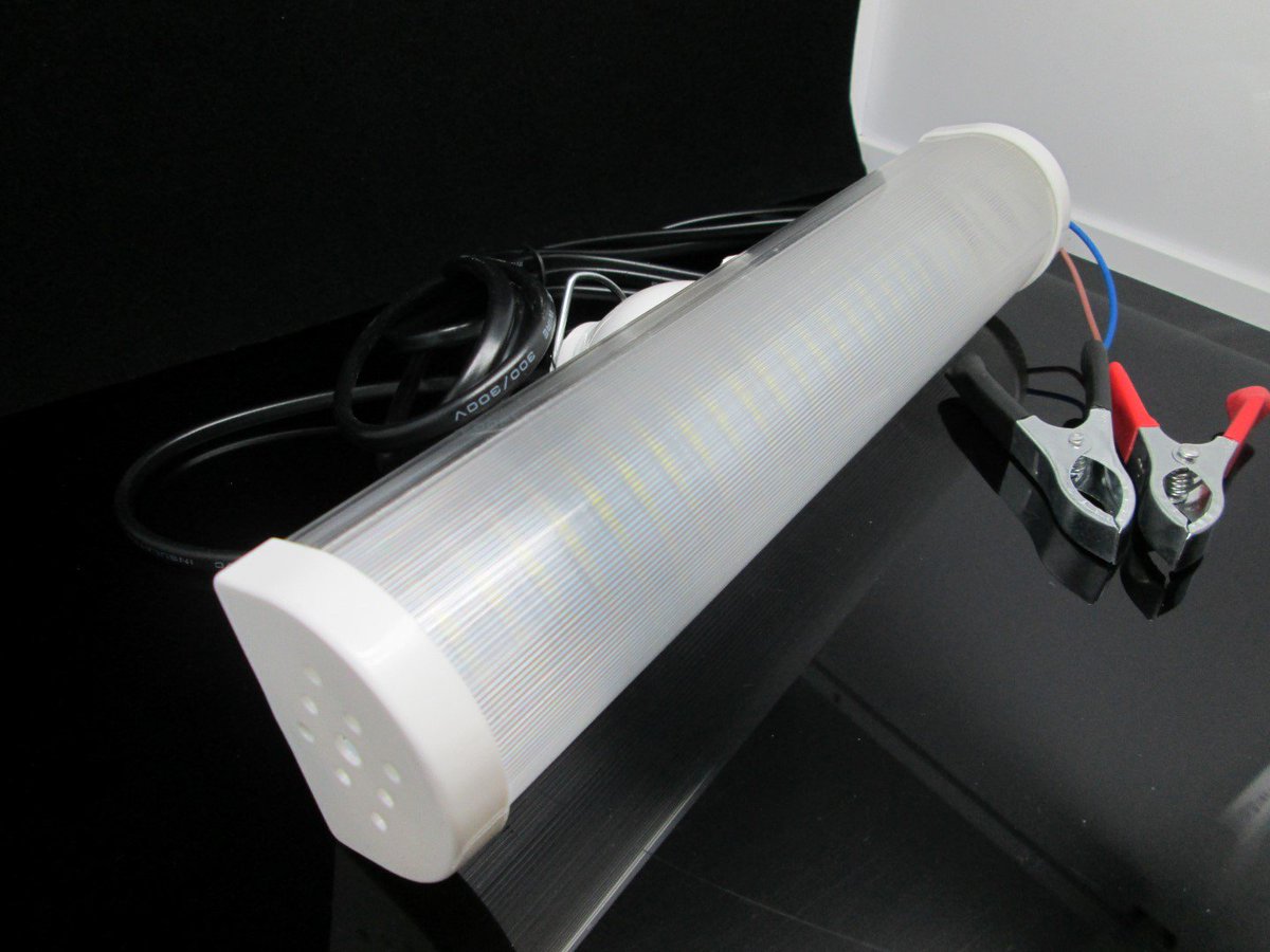 SAEnergyGroup's tweet image. 8W 12V DC LED LAMP WITH CLAMPS 
Visit our Website For Information- saeg.co.za 
#LED #lamp #withclamps #DC @SAEnergyGroup