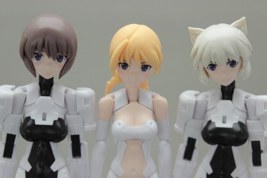 よしみず Wismが揃ったので顔交換ー 顔の基部はアサルト スナイプが同一形状で互換あり グラップル基部とアサ スナ髪 アサ スナ基部とグラップル髪はともに付けるには小改造が必要 スカウトは耳ありで特殊なので今回は省略 メガミデバイス よしみず Wismが揃ったので顔交換ー 顔の基部はアサルト スナイプが同一形状で互換あり グラップル基部とアサ スナ髪 アサ スナ基部とグラップル髪はともに付けるには小改造が必要 スカウトは耳ありで特殊なので今回は省略 メガミデバイス