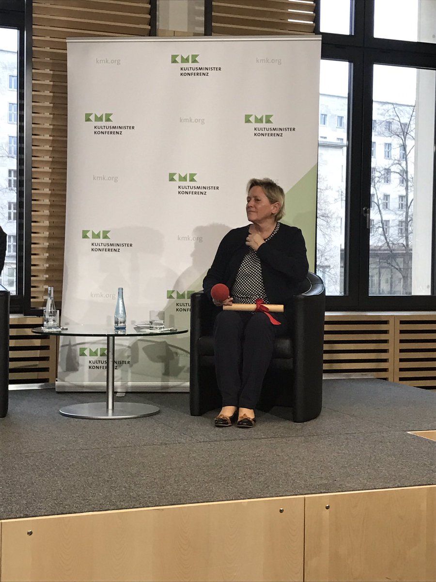 Übergabe der KMK Präsidentschaft an unsere Kultusministerin Dr. Susanne Eisenmann in Berlin...