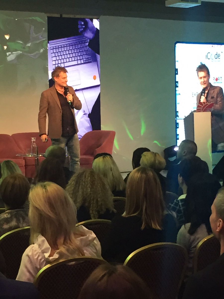 InemoPL's tweet photo. #ProfOhme w #GrandHotelTiffi motywuje uczestników konferencji organizowanej przez firmę #Fines .Dziękujemy za zaproszenie! :) https://t.co/xFpjIDT55b