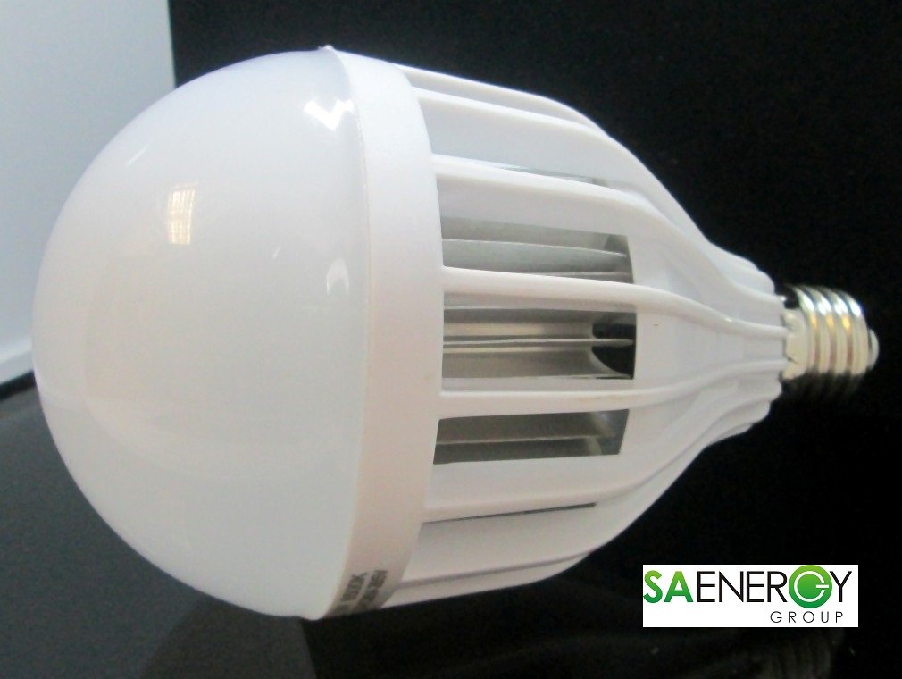 SAEnergyGroup's tweet image. 15W 220V LED CHIP BULB E27
Visit our Website For Information- saeg.co.za 
#LED #Chipbulb #E27 @SAEnergyGroup