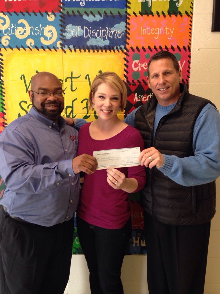 rob9bb1's tweet photo. Thanks to our partners Smyrna Education Foundation for the generous gift!!! #ArgyleESpride https://t.co/NV3o7novS0