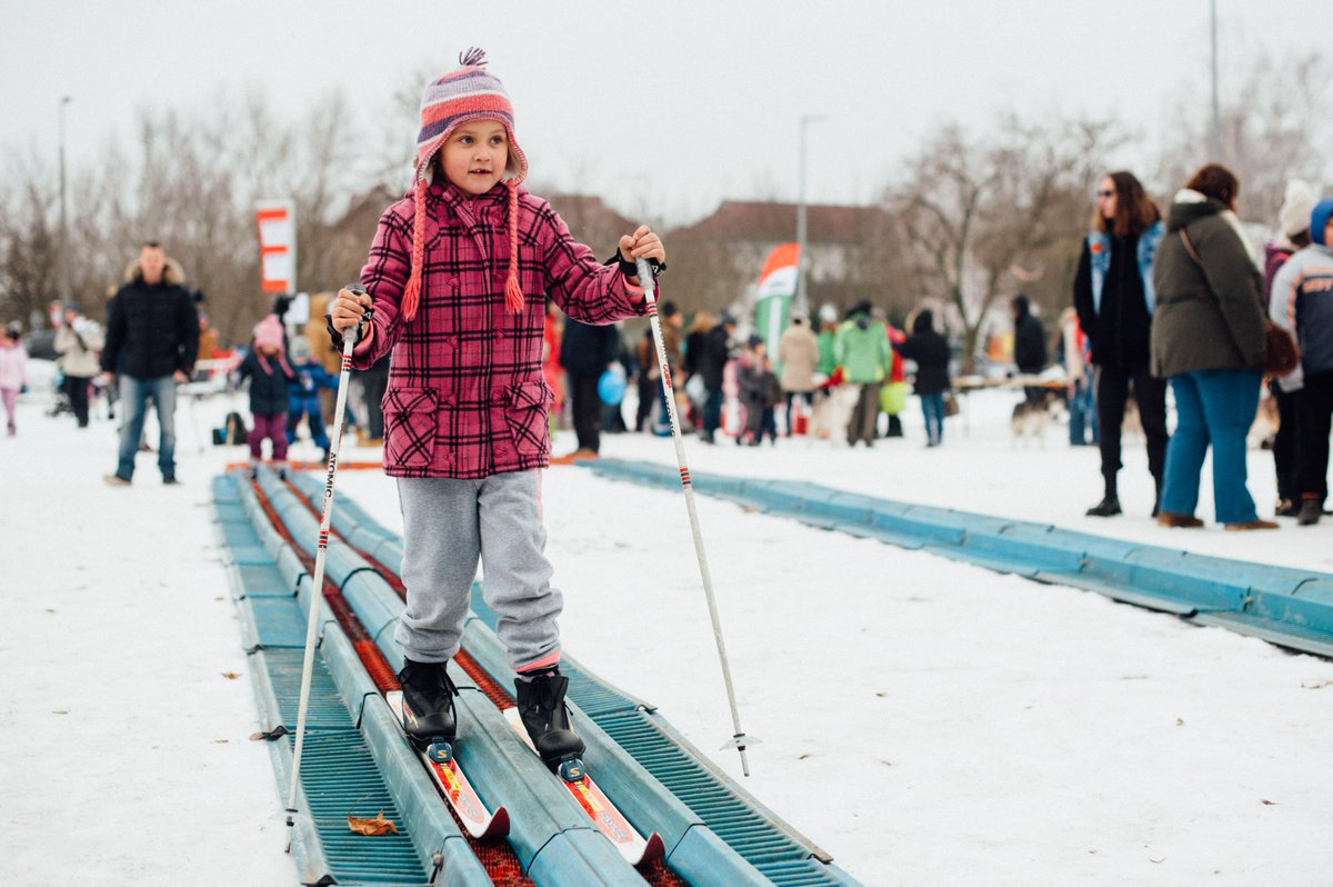 GoBudapest2024's tweet photo. A shot from last weekend's event definitely in winter style, where visitors could try out a wide range of sports on ice and snow. https://t.co/LEZKAUHXAP