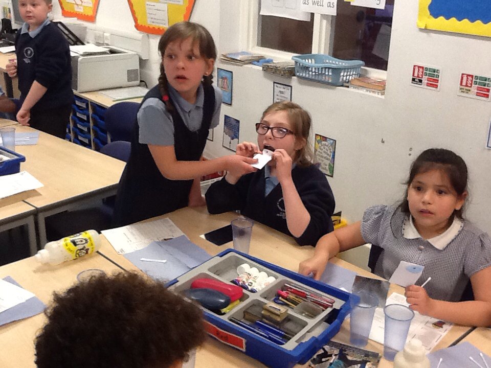 stmarysrcmidd's tweet image. 5R investigating what type of tasters they are #terrificscientific #bbcscience