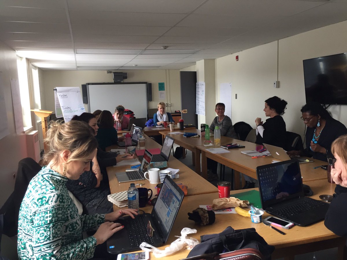MUNScwk4Action's tweet photo. Behind the scenes of @MUNScwk4Action  #humanityweeps #SafeThirdCountry #itcantwait #nooneisillegal https://t.co/r1zt5XtFuA