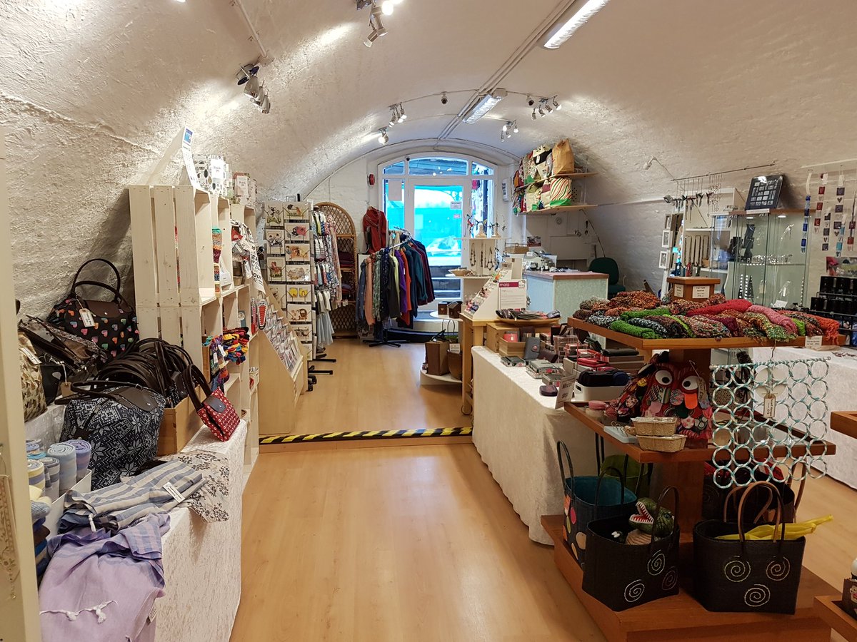 QuayPresents's tweet image. Looking forward to hearing what people think of new shop layout. We think it looks fresher &amp;amp; even more interesting. Open 7 days from 1st Feb