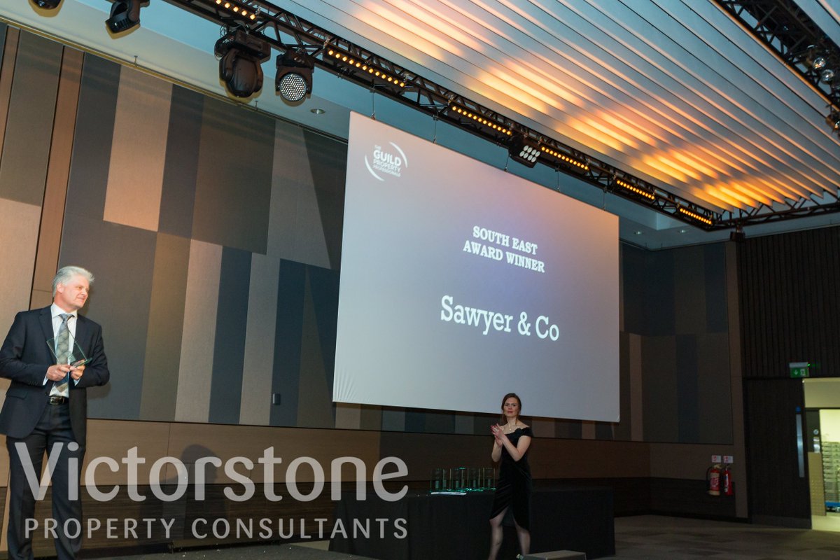 VictorstoneEA's tweet photo. Many congrats to @SawyerCo1 for securing the #GuildPropertyProfessional award for East #GuildConference2017 @GuildProperty https://t.co/IlrvqRCqYv