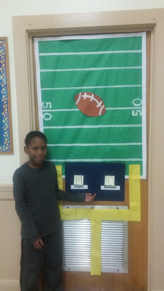 Nana_Gx2's tweet photo. Woohoo! Keeping the lead! @NorwoodES @canstafford @ColgateES @edicello15 @AMGlinowiecki #attendancebowl #attendancematters #coolgate https://t.co/ODuzVPCKXw