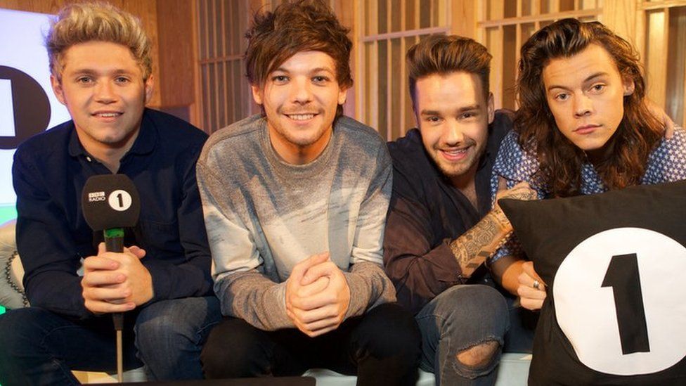 prettyfollies_'s tweet photo. C'mon Directioners we have to win our boys please vote for them using
#BRITVIDONEDIRECTION
#BestFans2017
#OneDFans https://t.co/fvVgy4flaa